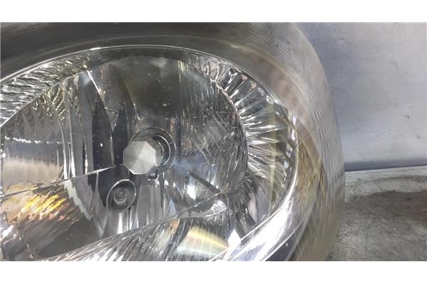 Recambio de faro delantero izquierdo para opel vivaro 2.5 combi 2.7t corto referencia OEM IAM 91165719 7700311371 2606000QAE , N