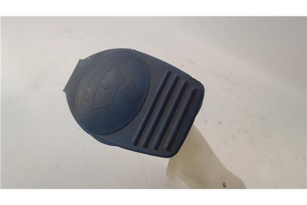 Recambio de deposito limpiaparabrisas para peugeot 207 1.6 hdi referencia OEM IAM 6431F3  