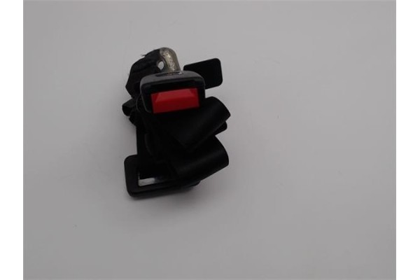 Recambio de anclaje cinturon trasero derecho para audi a4 berlina (b5)(1994) 1.9 tdi [1,9 ltr. - 81 kw tdi] referencia OEM IAM  