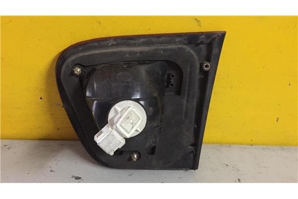Recambio de piloto interior izquierdo para seat ibiza (6k1)(08.1999 ) 1.0 select [1,0 ltr. - 37 kw] referencia OEM IAM   