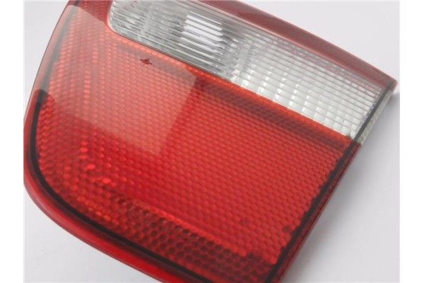 Recambio de piloto porton trasero derecho para seat cordoba berlina (6k2) 1.6 referencia OEM IAM 6K5945092F  