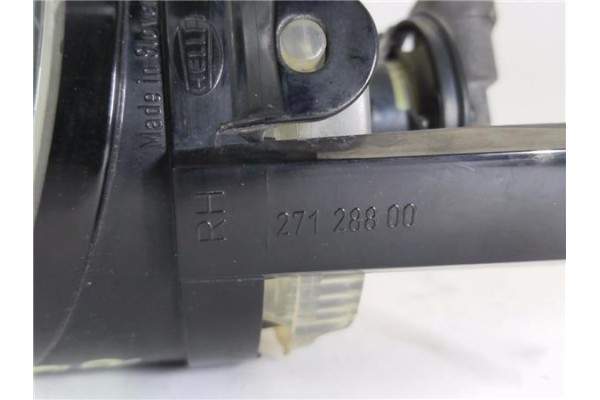 Recambio de faro antiniebla derecho para volkswagen golf v plus (5m1) 1.9 tdi referencia OEM IAM 27128800  
