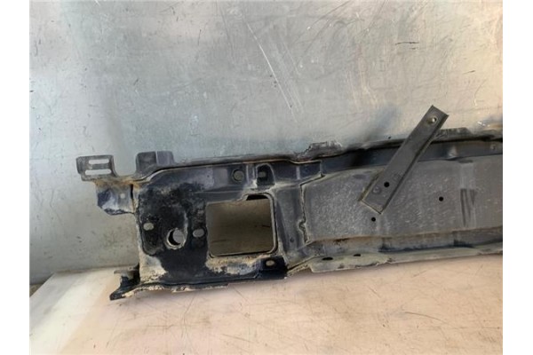 Recambio de refuerzo paragolpes para volkswagen golf iii (1h1) 2.0 referencia OEM IAM 1H6807311  
