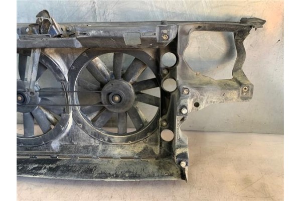 Recambio de frente delantero para volkswagen golf iii (1h1) 2.0 referencia OEM IAM 1H0805594M  