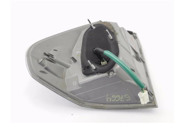 Recambio de piloto trasero derecho para lexus rx (mcu_) 400h referencia OEM IAM 8155148210  