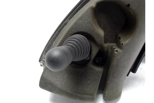 Recambio de retrovisor derecho para opel corsa c referencia OEM IAM   