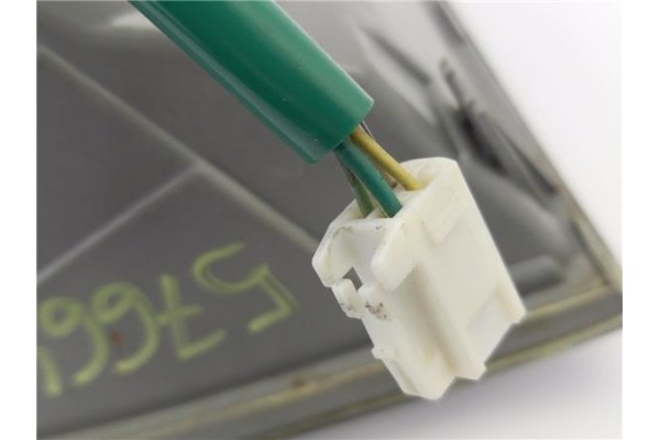 Recambio de piloto trasero derecho para lexus rx (mcu_) 400h referencia OEM IAM 8155148210  