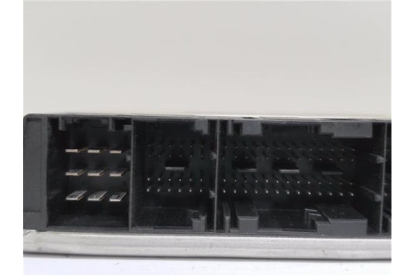 Recambio de centralita para land rover freelander (ln) 2.0 di referencia OEM IAM 7792938 281010811 