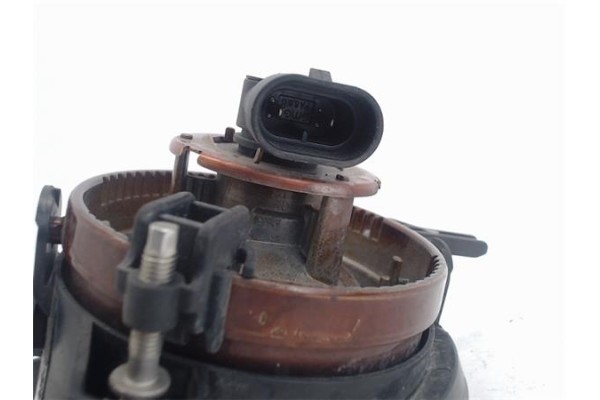 Recambio de faro antiniebla derecho para toyota corolla familiar (e12) referencia OEM IAM 812100F010  8121002090 , TOYOTA