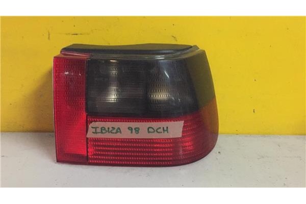 Recambio de piloto trasero derecho para seat ibiza (6k)(1993) 1.0 básico [1,0 ltr. - 37 kw] referencia OEM IAM 962230A2810881  