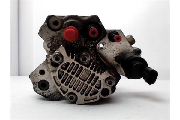 Recambio de bomba inyectora para renault laguna ii grandtour (kg0) 1.9 dci (kg0g) referencia OEM IAM 8200055072 7700104018D 8200