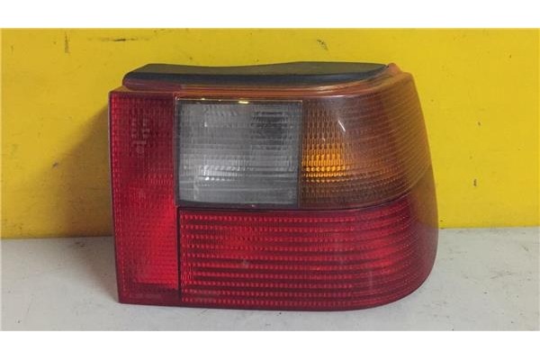 Recambio de piloto trasero derecho para seat ibiza (6k)(1993) 1.0 básico [1,0 ltr. - 37 kw] referencia OEM IAM 962230A2810881  