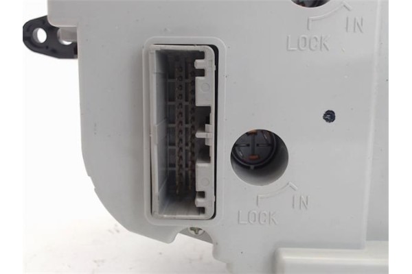 Recambio de mandos climatizador para honda jazz (gd1/5) 1.3 referencia OEM IAM d067g  