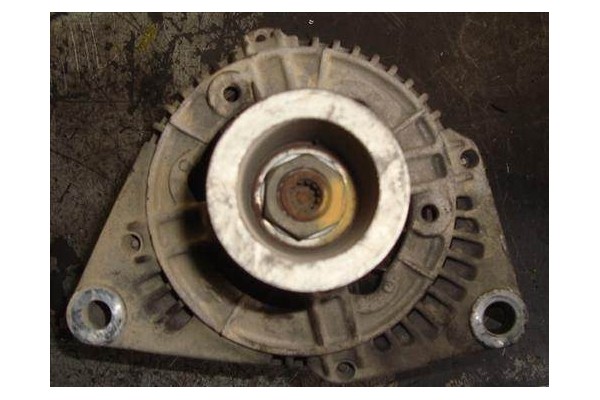 Recambio de alternador para saab 900 berlina 2.3 -16 referencia OEM IAM 4734018 0123325007 