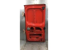 Recambio de puerta trasero derecha para renault trafic ii furgón 1.9 29 cn referencia OEM IAM 7751472224  