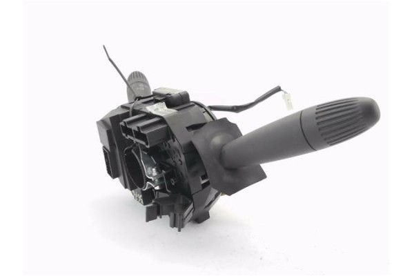 Recambio de mando intermitencia para fiat ii punto (188) berlina 1.4 referencia OEM IAM 265005499  