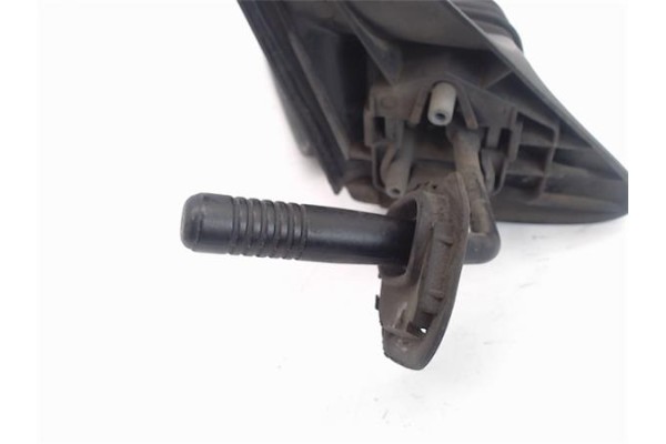 Recambio de retrovisor izquierdo para peugeot 205 berlina referencia OEM IAM   