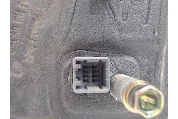 Recambio de retrovisor electrico derecho para hyundai matrix (fc) referencia OEM IAM   