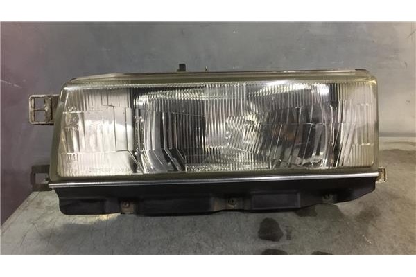 Recambio de faro delantero izquierdo para toyota corolla (_e9_) 1.3 referencia OEM IAM 12305  