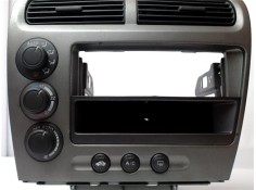 Recambio de embellecedor consola central para honda civic vi 1.6 referencia OEM IAM 77251S6DG210 39116S6A 