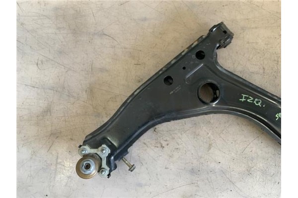 Recambio de brazo suspension delantero izquierdo para volkswagen golf iii (1h1) 2.0 referencia OEM IAM 1H0407151  
