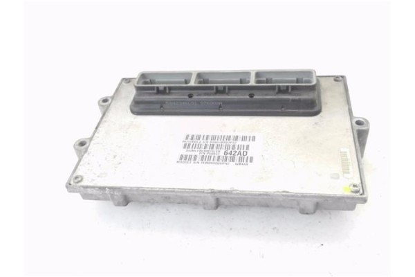 Recambio de centralita para jeep grand cherokee (wj/wg) 3.1 td limited referencia OEM IAM 642AD 04A049DQUPX2 