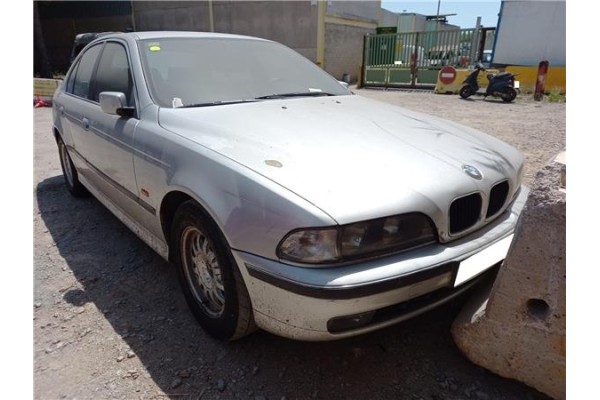 bmw serie 5 berlina (e39) del año 1998