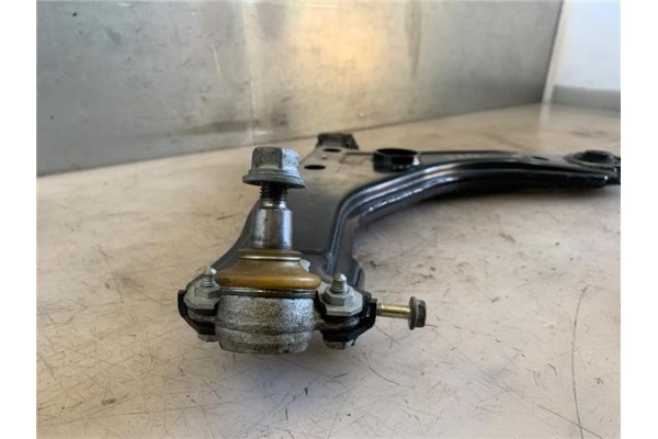 Recambio de brazo suspension delantero izquierdo para volkswagen golf iii (1h1) 2.0 referencia OEM IAM 1H0407151  