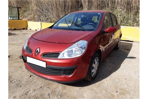 renault clio iii del año 2008