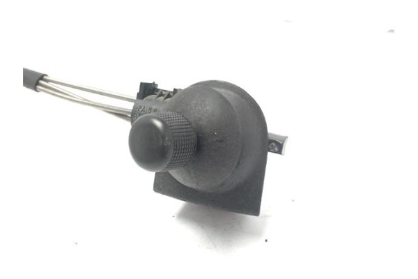 Recambio de retrovisor derecho para volkswagen polo iii berlina (6n2) referencia OEM IAM   