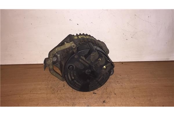 Recambio de alternador para smart coupe 0.6 creamstyle referencia OEM IAM A1601540101 0003250V007 63321658 