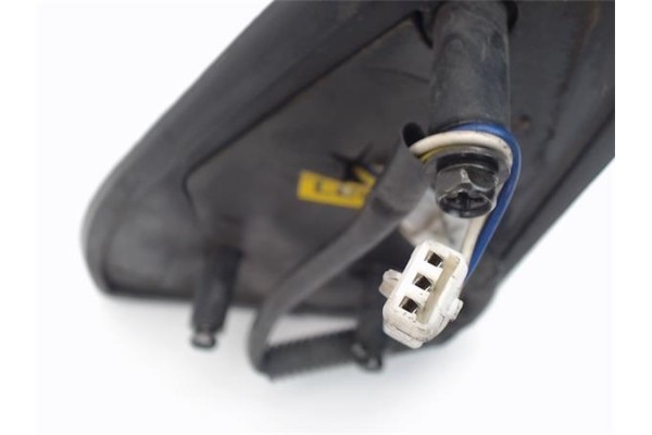 Recambio de retrovisor electrico derecho para ssangyong musso referencia OEM IAM 015003  