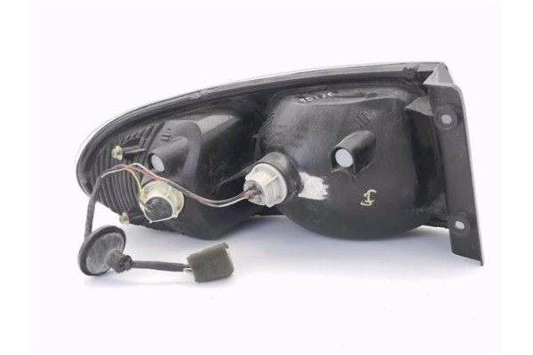 Recambio de piloto trasero derecho para daewoo lanos 1.4 referencia OEM IAM 96304519  