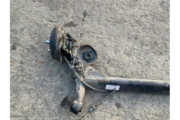 Recambio de puente trasero para kia rio (jb) 1.4 16v referencia OEM IAM 551001G200  