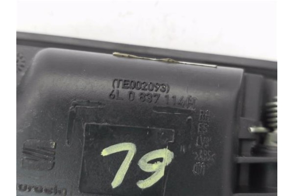 Recambio de manilla int. puerta delantero derecha para seat ibiza (6l1) 1.4 16v referencia OEM IAM 6L0837114H  