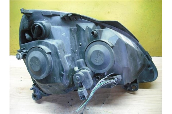 Recambio de faro delantero izquierdo para renault clio ii fase ii (b/cb0) 1.5 authentique referencia OEM IAM 260605636R  