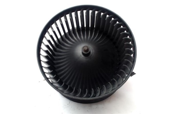 Recambio de motor calefaccion para ford fiesta vi 1.4 tdci referencia OEM IAM 3137231000 0130115551 