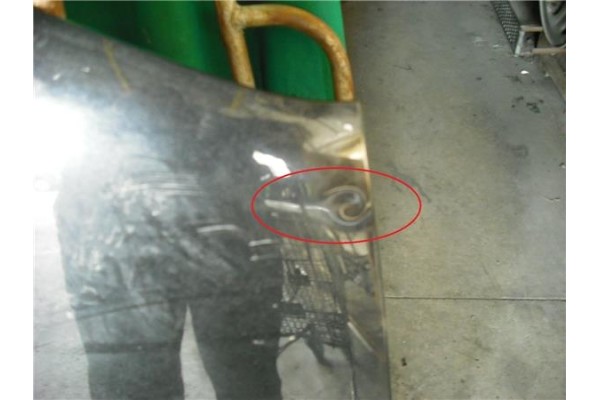 Recambio de capo para volkswagen golf iv berlina (1j1) 1.9 tdi referencia OEM IAM 1J0823031B  