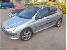 peugeot 206 del año 2000