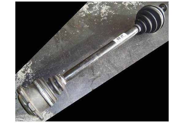 Recambio de palier delantero izquierdo para audi a4 berlina (b5) 2.4 referencia OEM IAM   