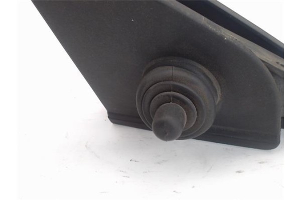 Recambio de retrovisor izquierdo para peugeot 205 berlina referencia OEM IAM   