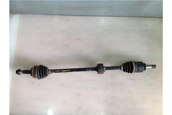 Recambio de palier delantero derecho para toyota yaris (ncp1/nlp1/scp1)(1999) 1.4 d-4d referencia OEM IAM P26099950  
