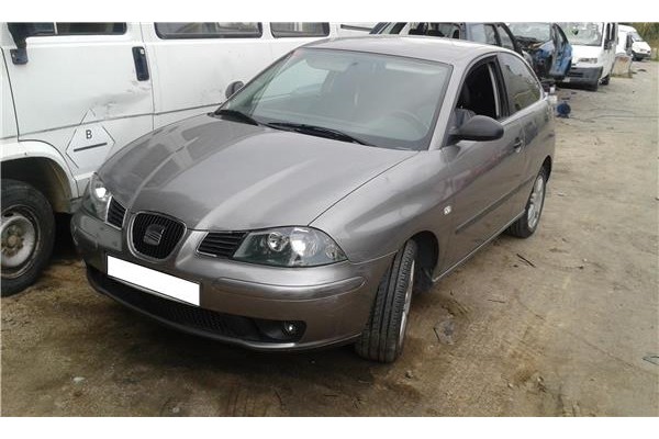 seat ibiza (6l1)(04.2002 ) del año 