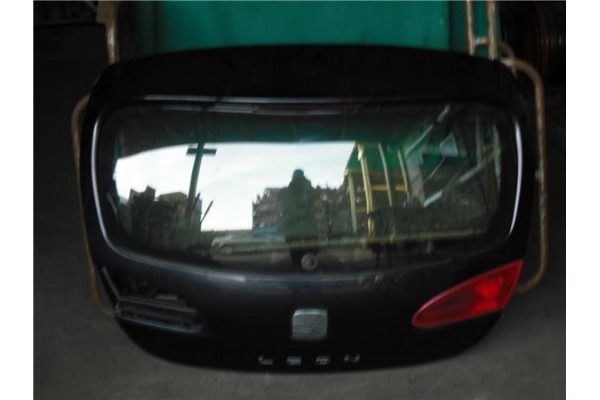 Recambio de porton trasero para seat leon (1p1) 1.9 reference referencia OEM IAM 1P0827024  