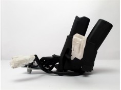 Recambio de juego enganches cinturon para toyota corolla (e21) híbrido hybrid active referencia OEM IAM 7338002110C0  
