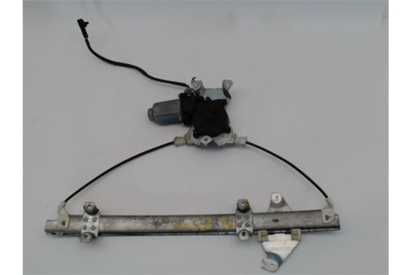 Recambio de elevalunas electrico delantero izquierdo para nissan primera berlina (p11)(1996) 2.0 td referencia OEM IAM  400601T2