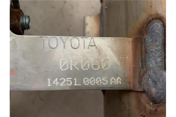Recambio de catalizador para toyota verso (aur2/zgr2) 2.0 d-4d referencia OEM IAM 142510005AA  