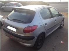 peugeot 206 del año 2000