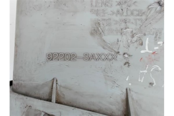 Recambio de faro antiniebla derecho para hyundai trajet (fo) referencia OEM IAM   