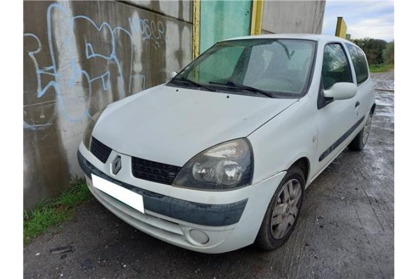 renault clio ii (xbo) del año 2003